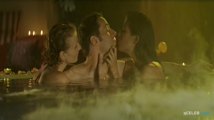 6. Alexandra Lamy nude – On va s'aimer (2006)
