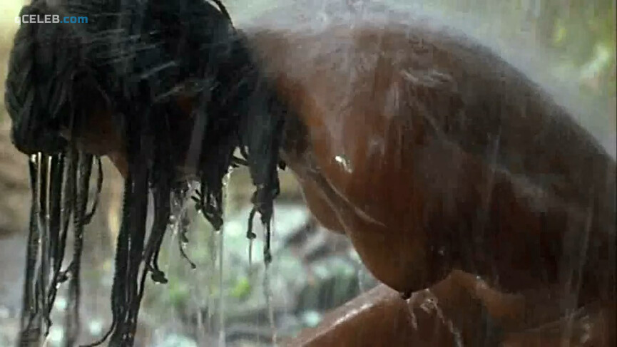 4. Aoua Sangare nude – Yeelen (1987)