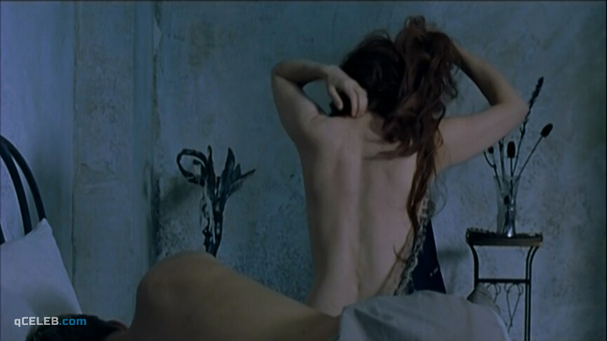 5. Agnes Jaoui nude – 24 Hours in the Life of a Woman (2002)