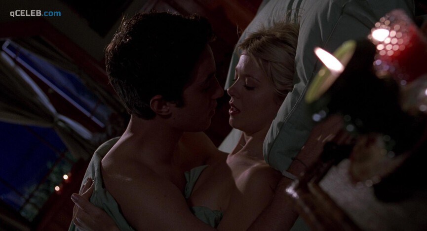 3. Tara Reid sexy – American Pie (1999)