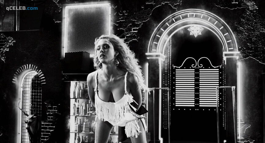 1. Jessica Alba sexy – Sin City: A Dame to Kill For (2014)