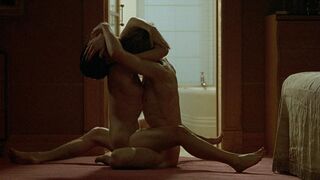 Juliette Binoche nude – Damage (1992)