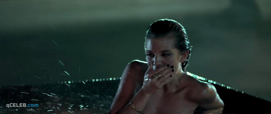 3. AnnaLynne McCord sexy – Gutshot Straight (2014)