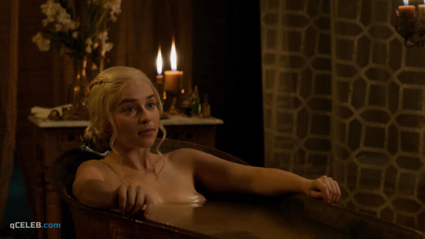 3. Emilia Clarke nude – Game of Thrones s03e08 (2013)