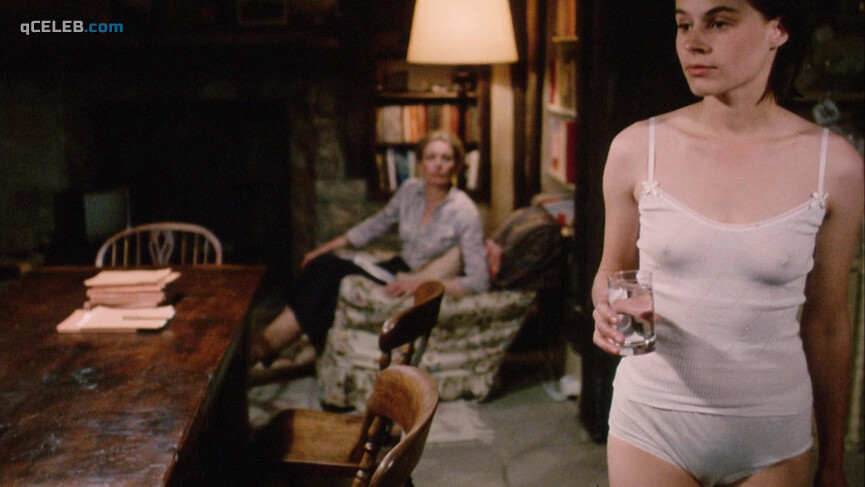 1. Suzanna Hamilton sexy – Wetherby (1985)