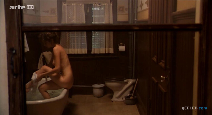 2. Susan Sarandon nude – Pretty Baby (1978)