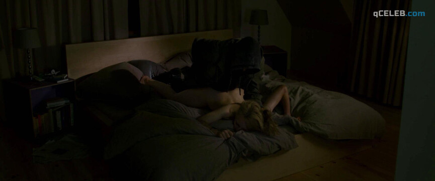 3. Petra Schmidt-Schaller nude – Stereo (2014)