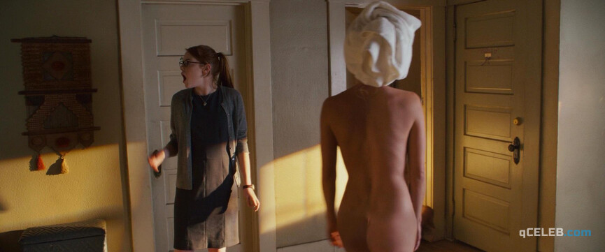 2. Anna Faris nude – The House Bunny (2008)