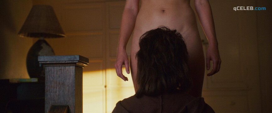 3. Anna Faris nude – The House Bunny (2008)