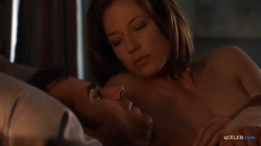 3. Carrie Coon nude – The Leftovers s01e07 (2014)