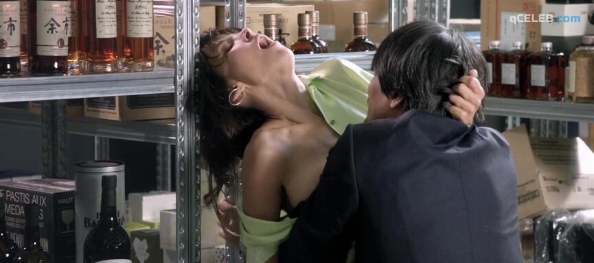 1. Sophie Marceau sexy, Alexia Barlier nude – Sex, Love & Therapy (2014)