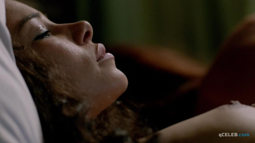 1. Jessica Parker Kennedy nude – Black Sails s02e04 (2015)