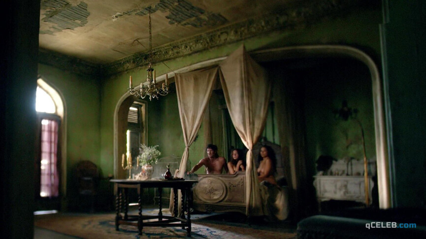 3. Jessica Parker Kennedy nude, Clara Paget sexy – Black Sails s02e05 (2015)