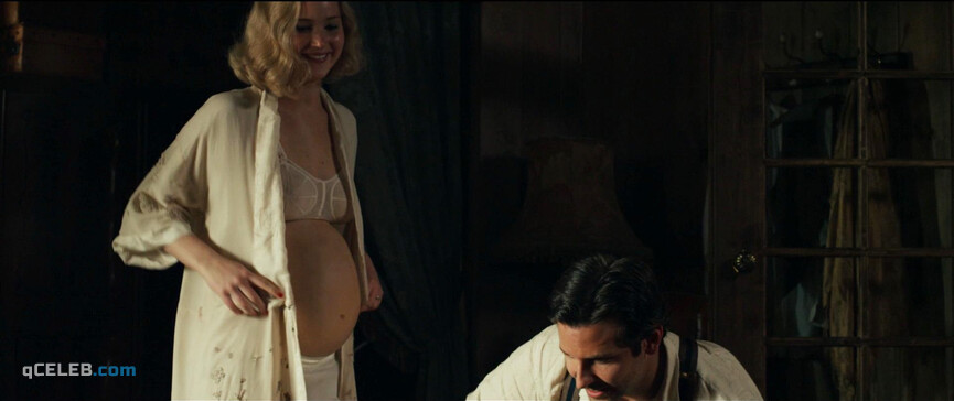 3. Jennifer Lawrence sexy – Serena (2014)