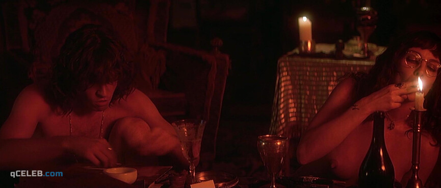 2. Kathleen Quinlan nude – The Doors (1991)