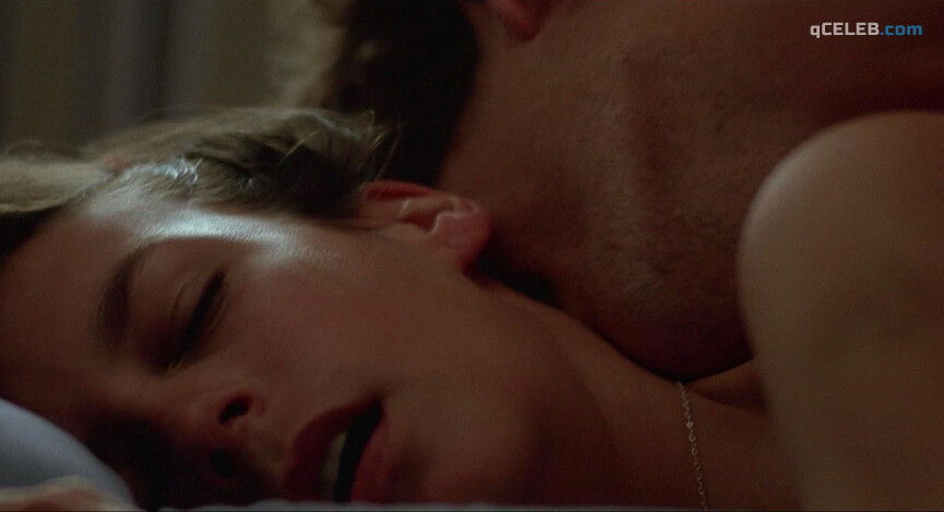 1. Jamie Lee Curtis nude – Blue Steel (1989)