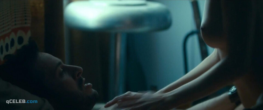 3. Victoria Bedos nude – Vicky (2016)