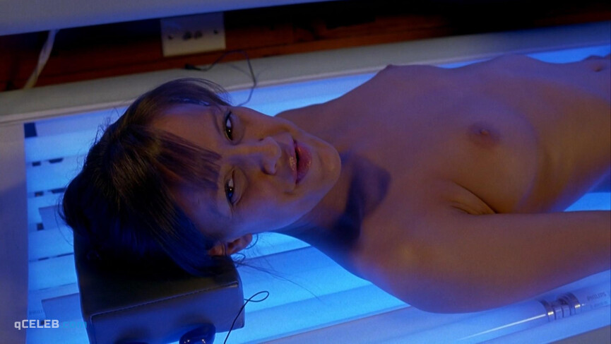 2. Chelan Simmons nude, Crystal Lowe nude – Final Destination 3 (2006)