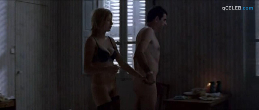 2. Veronica Novak nude – Lost Seamen (2003)