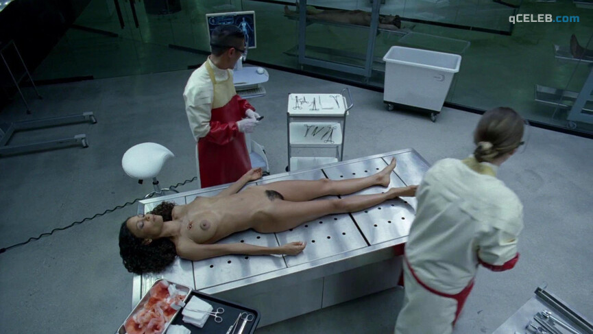 1. Thandie Newton nude – Westworld s01e07 (2016)