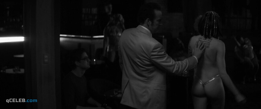 3. Chelsea Mee nude – Dog Eat Dog (2016)