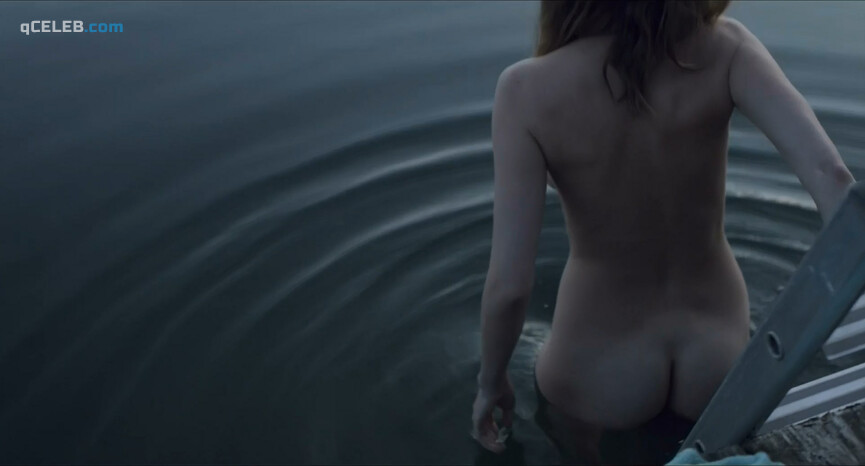 8. Malin Crepin nude – Lulu (2014)
