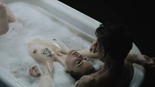 Melissa George nude – The First s01e05 (2018)