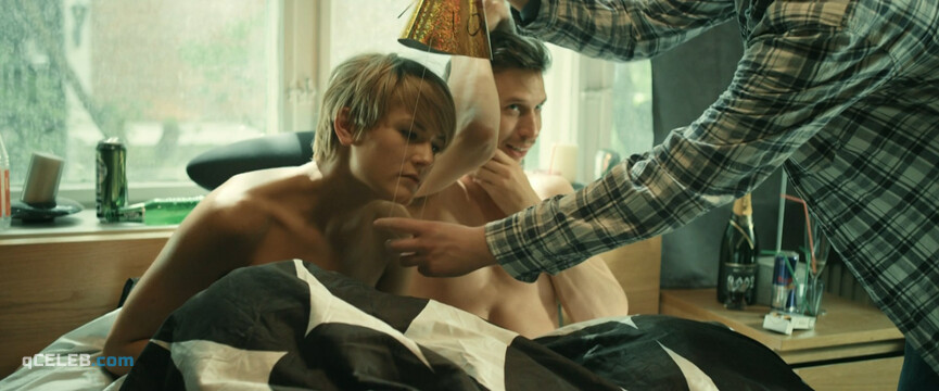 3. Tina Klafstadbakken nude – Pornopung (2013)