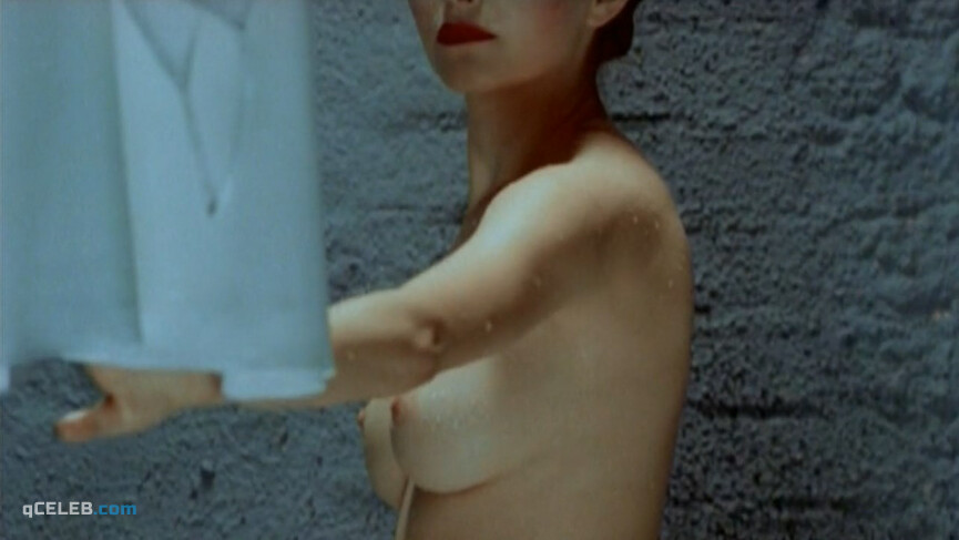 1. Stefanie Stappenbeck nude – Rosenkavalier (1997)