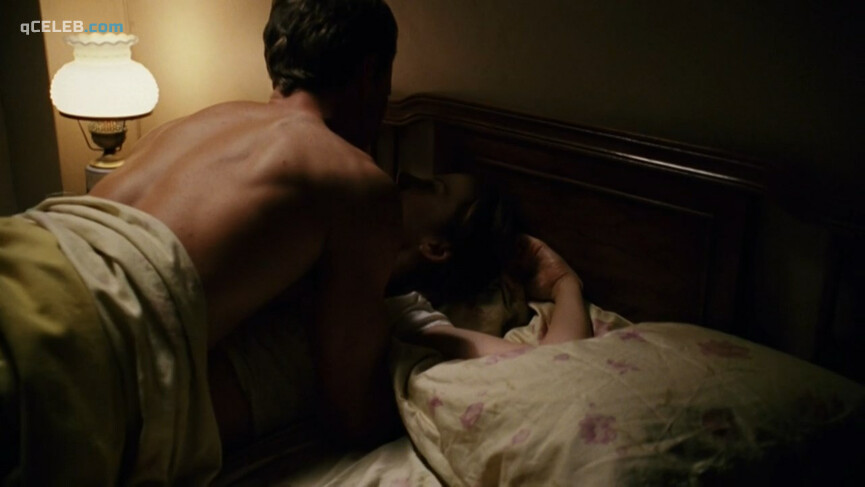 2. Mary-Louise Parker nude – Angels in America s01e05 (2003)