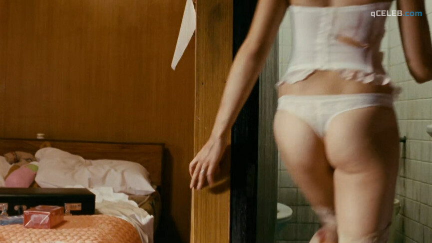 4. Krystal Vee nude – The Lazarus Papers (2010)