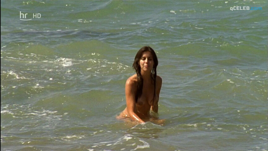 1. Patricia Wolf nude – Am Kap der Liebe — Unter der Sonne Uruguays (2009)