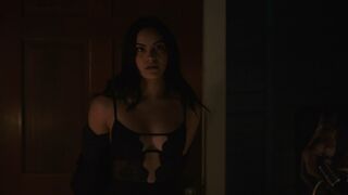 Camila Mendes sexy – Riverdale s02e20 (2018)