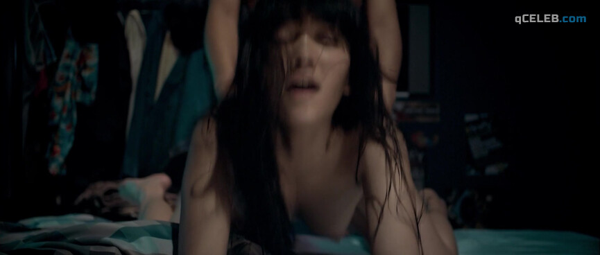 1. Song Xiao Cheng nude – Dream Home (2010)