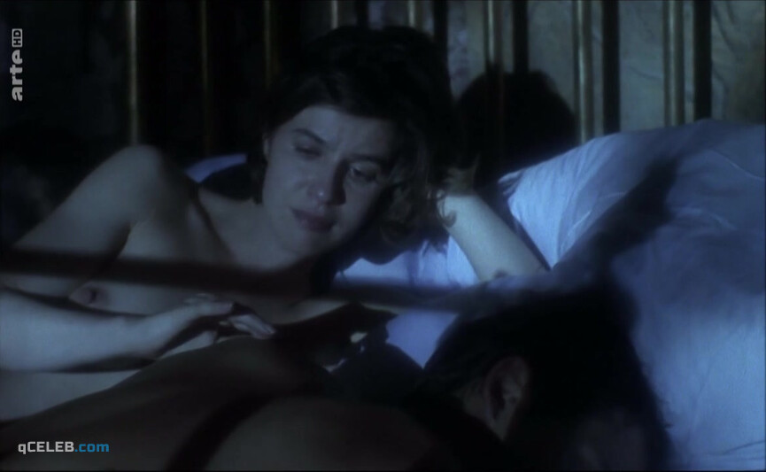 3. Irene Jacob nude – Letter from an Unknown Woman (2002)