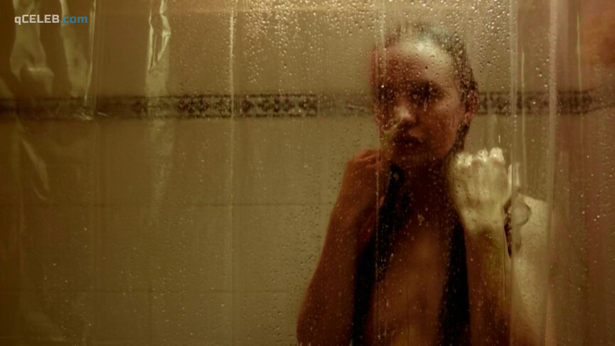 2. Jennifer Decker nude – Eat (2012)