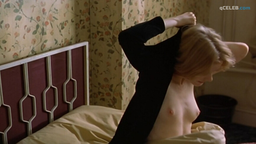 5. Claire Skinner nude – The Escort (1999)