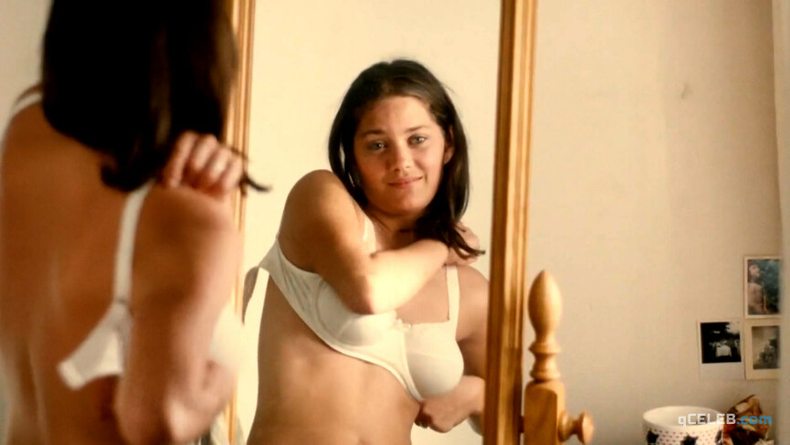 5. Marion Cotillard nude – My Sex Life... or How I Got Into an Argument (1996)