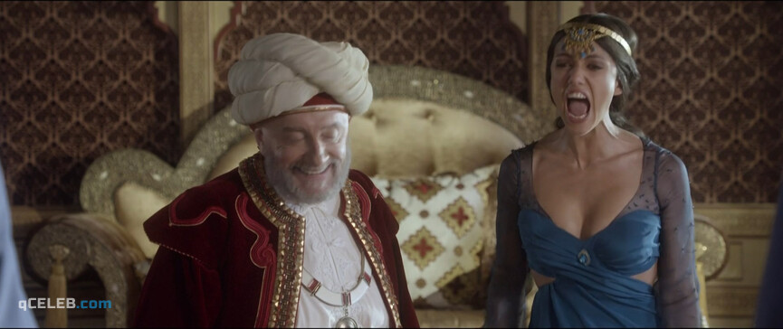 6. Vanessa Guide sexy – The New Adventures of Aladdin (2015)
