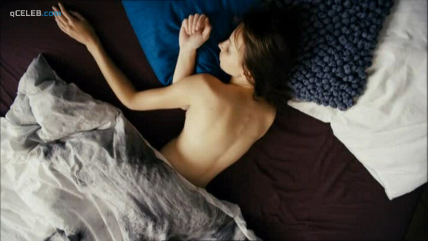 2. Jana Plodkova nude – Delight (2013)