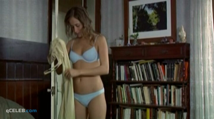 2. Marta Larralde nude – Leon and Olvido (2004)