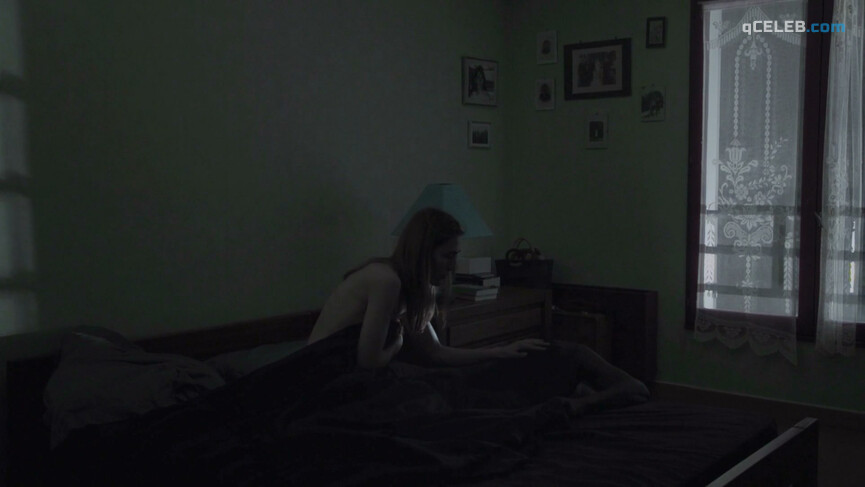 5. Sigrid Bouaziz nude – Nevers (2013)