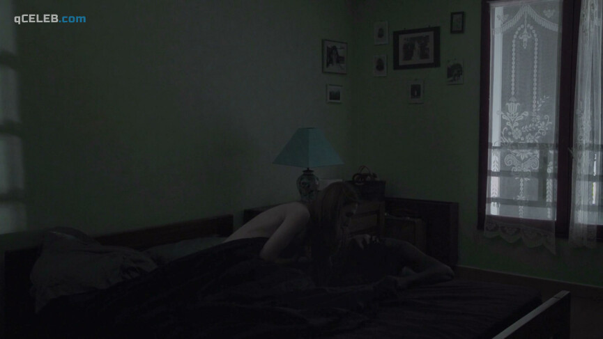 6. Sigrid Bouaziz nude – Nevers (2013)