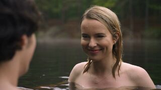 Bridgit Mendler sexy – Father of the Year (2018)