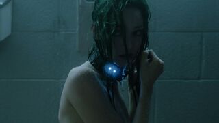 Emma Dumont sexy – The Gifted s01e02 (2017)