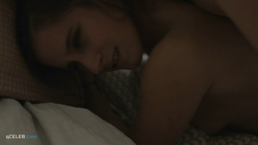 4. Amelie Kiefer nude – Kaptn Oskar (2013)