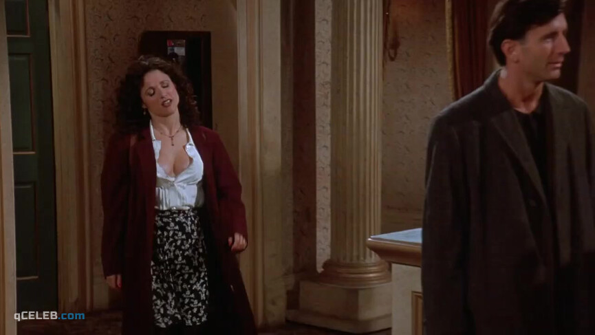 1. Julia Louis-Dreyfus sexy – Seinfeld s07e10 (1995)