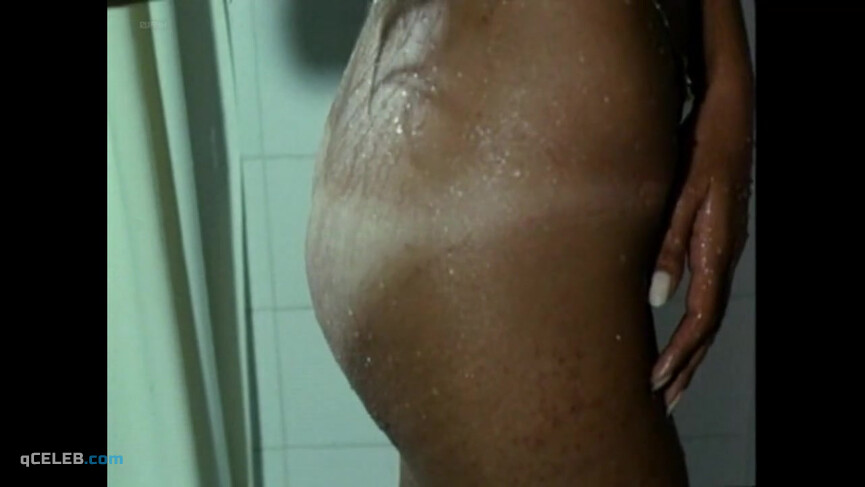8. Danielle Launder nude, Elena Nathanail nude, Mari Pantazi nude – The Jet Set (1972)