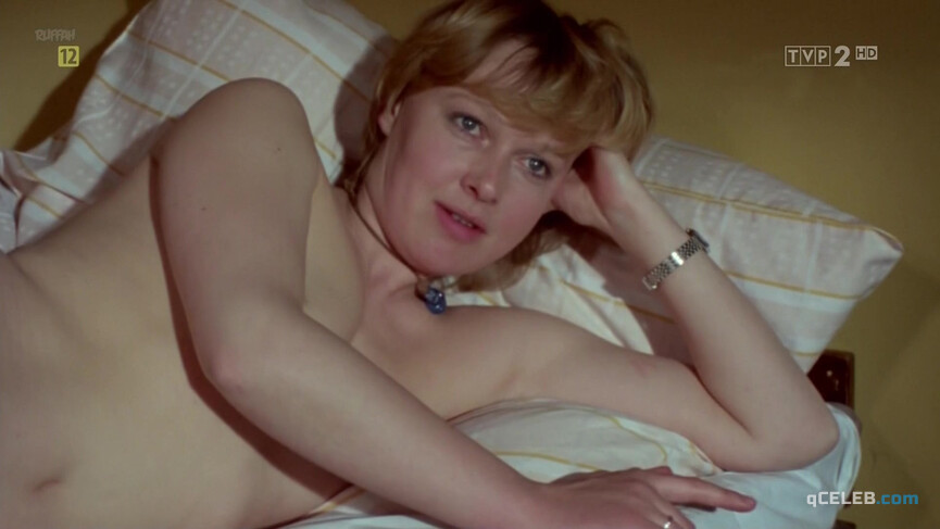 1. Joanna Zolkowska nude – 07 zgłoś się s01e10 (1976)