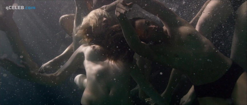 3. Alexandra Freeman nude , Alice Modolo nude, Isabelle Servol nude – Narcose (2013)